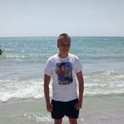  ,   Andrej, 38 ,   ,   , c , 
