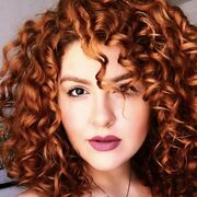  ,  Lora, 37