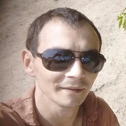   ,  Oleg, 32