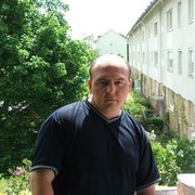  ,  Viktor, 49