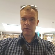 ,  Andreyano, 36