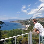  -,   Andrej, 35 ,   