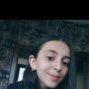  ,  Bella, 20