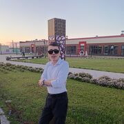  ,   Vladimir, 33 ,   ,   