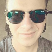  ,   Artem, 31 ,  