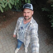  ,  Nikita, 35