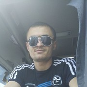  ,   Igor, 38 ,   