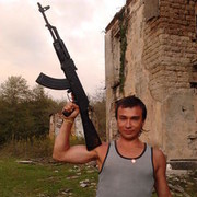  ,   Lario, 43 ,  