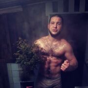  ,   Artur, 33 ,   ,   , c 