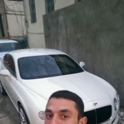  ,   Vadim, 40 ,   