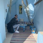 ���������� Algiers, ���� ������� Lhadj, 37 ���, ������������ ��� ������, ����� � ���������