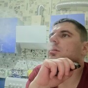  ,   Denis, 33 ,   ,   , c , 
