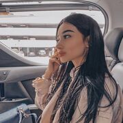  ,   Lola, 28 ,   ,   , c , 