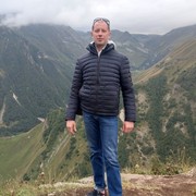  ,  Andrej, 41