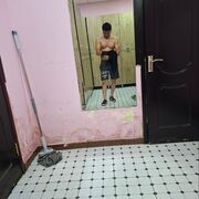  ,   Baxa, 33 ,   ,   