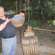  ,   Teodor, 56 ,   