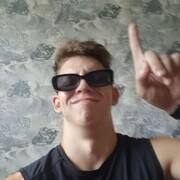   ,  Daniel, 20
