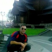  ,   Bavid, 49 ,   