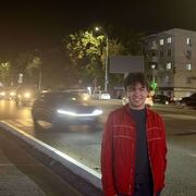  ,  Alex, 20