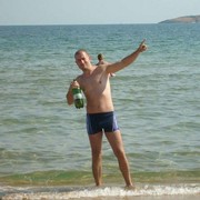  ,   Valentin, 44 ,   ,   , c 