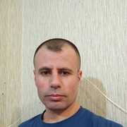  -,   Fawaz, 42 ,   ,   , c 