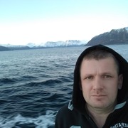  ,  Aleks, 41