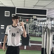  Tuzla,   , 18 ,   