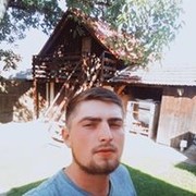   ,  Vania, 29