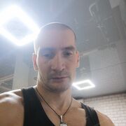  ,  Denis, 42