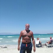  ,   Omur, 54 ,   ,   
