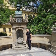  Frankfurt am Main,   , 34 ,   ,   , c 