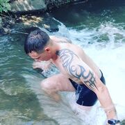  ,   Alexander, 32 ,   ,   