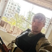  ,   Viktor, 39 ,   ,   