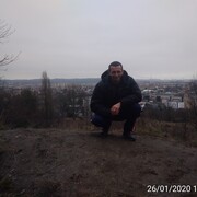  ,   Yevhen, 48 ,   ,   , c 