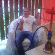  ,   Serqei, 49 ,  