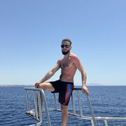  ,   Armen, 29 ,   ,   