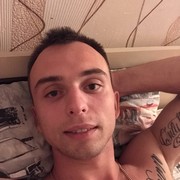  ,   Slavik, 32 ,   