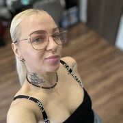  ,   Lesia, 45 ,   c , 