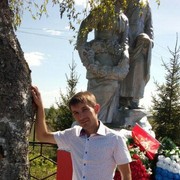  ,   Denis, 38 ,   