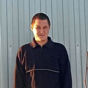  ,  Viktor, 40