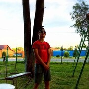  ,  Makc, 19