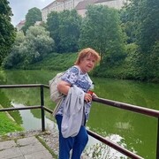 � � �������