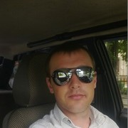  ,   Alex, 42 ,   
