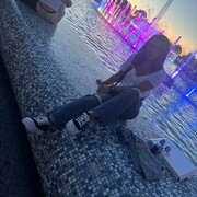  ,   Lesia, 39 ,   ,   