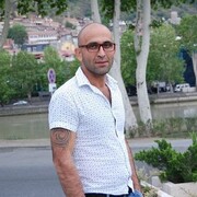  ,   Ali, 44 ,     , c 
