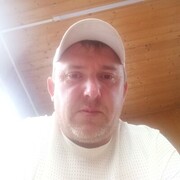  ,   Aleks, 42 ,   ,   
