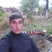  ,   Vadim, 48 ,  