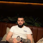  New York City,   Boroda , 28 ,   ,   