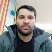  ,  Ruslan, 32