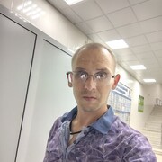  ,  Alexey, 32